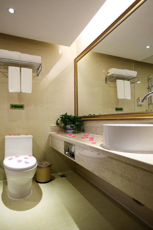 Vienna Hotel - Da Ju Yuan Branch Shenzhen Exterior photo